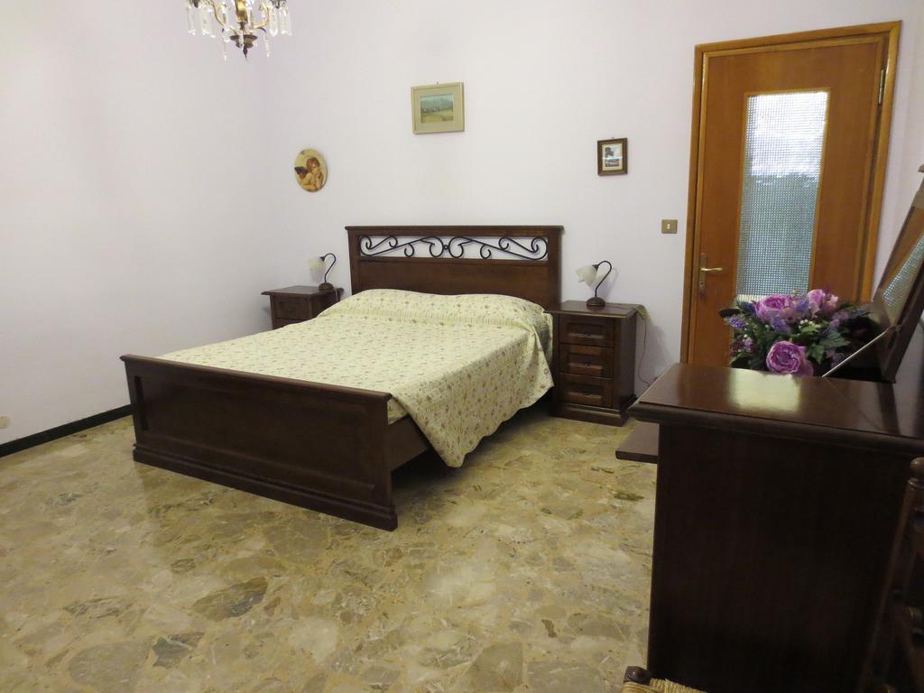 Casa Giordano Bed and Breakfast Mombello Monferrato Δωμάτιο φωτογραφία